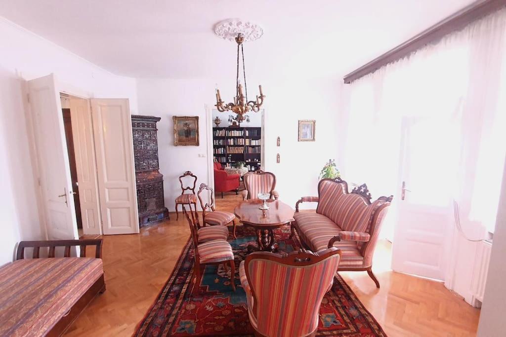 Romantic Villa - Pápa 外观 照片